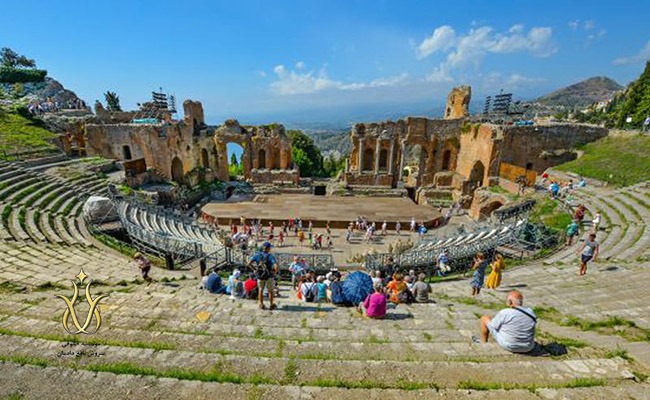 تئاتر باستانی تاورمینا، سیسیل ، ویزای کار در ایتالیا ، ویزای تحصیل در ایتالیا